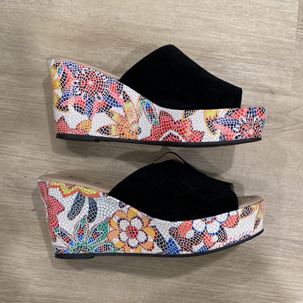 Spring Step Mosaic Wedge Heels